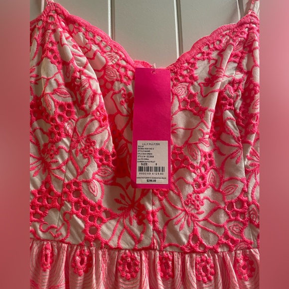 NWT Lilly Pulitzer Kyla Maxi Dress in Lilly’s Coral Garden Gate Eyelet Size 0 - Picture 2 of 4
